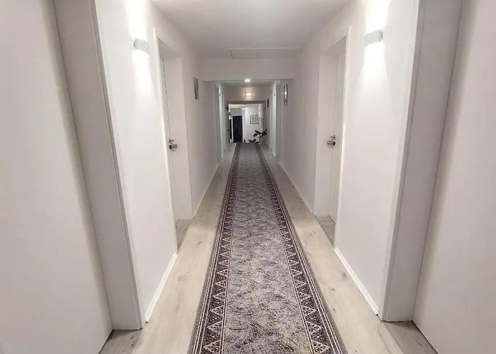 Silonce Gruppe Ehem Freiheit Stilvoll Im Kreis Olpe Hsk Parkplatz & Qualitaet Otel Bilstein