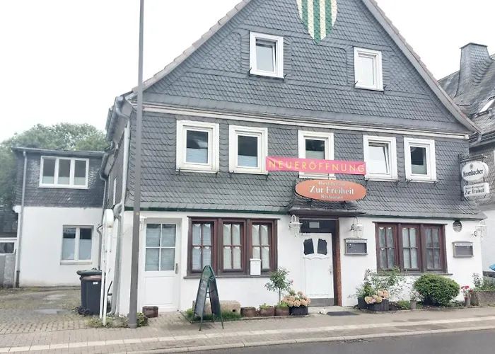 Silonce Gruppe Ehem Freiheit Stilvoll Im Kreis Olpe Hsk Parkplatz & Qualitaet *